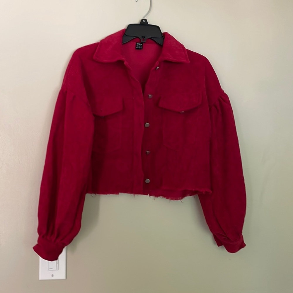 Red corduroy cropped shacket   Size 2.